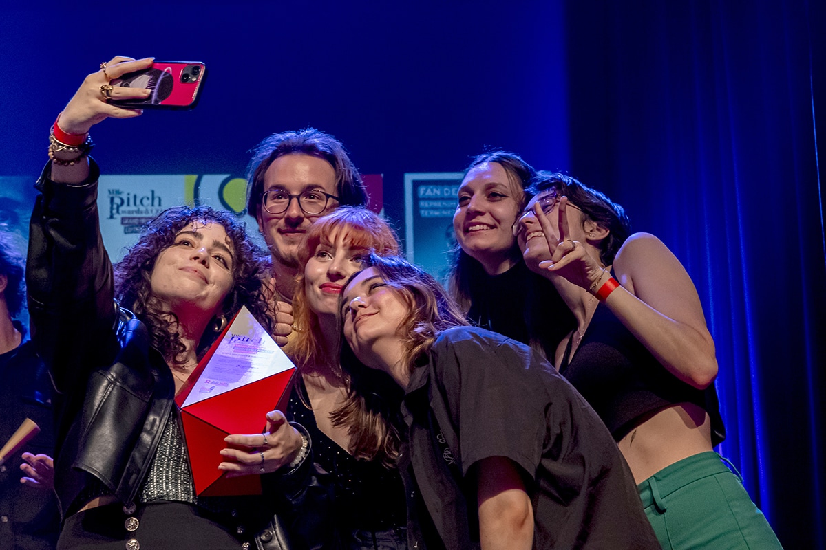 Soirée de remise des trophés Melle Pitch Awards and co 2024 au profit de Aides