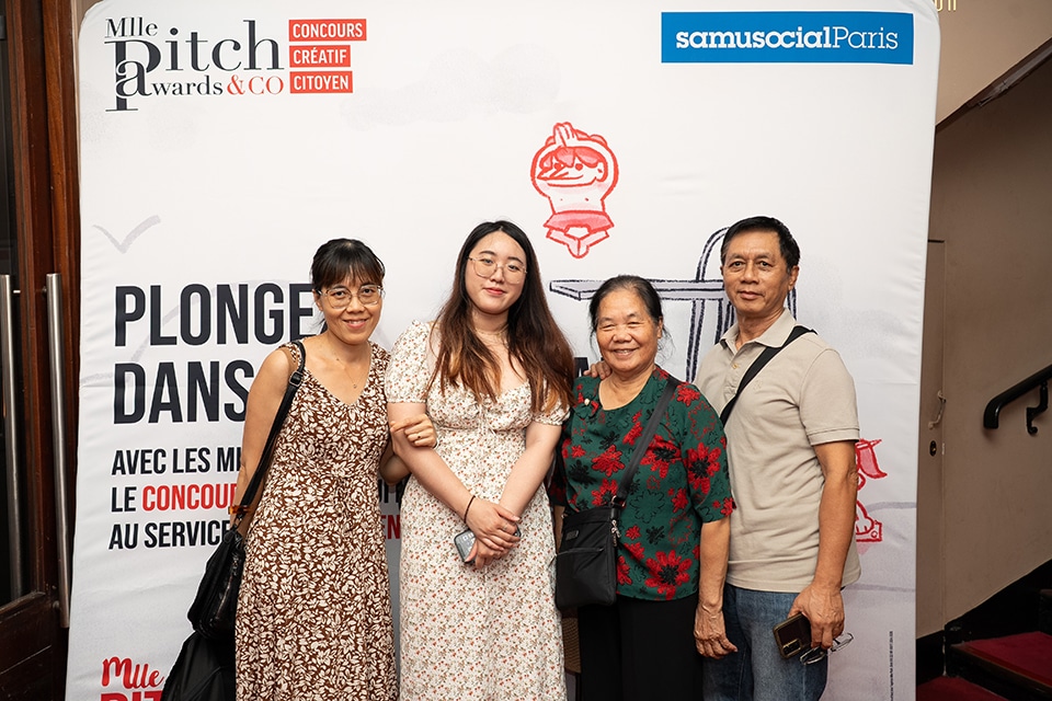 Cérémonie de remise de prix du concours créatif citoyen Mlle Pitch Awards & Co au Palais des Glaces de Paris le 2 juillet 2025 au profit du Samu Social de Paris.